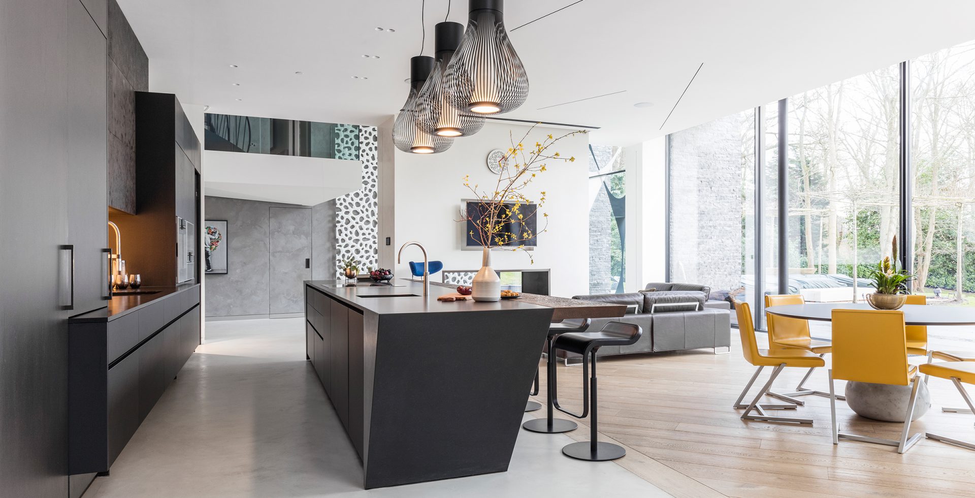 Open plan luxury kitchen in a modern London home