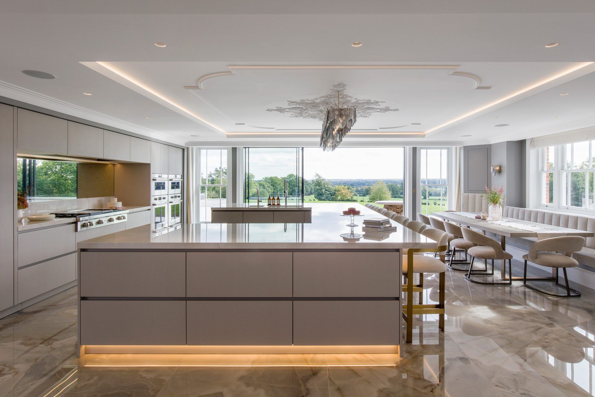 Extreme Design Kitchen Custom Bespoke Kitchen Islands: The Pinnacle of Luxury Kitchens